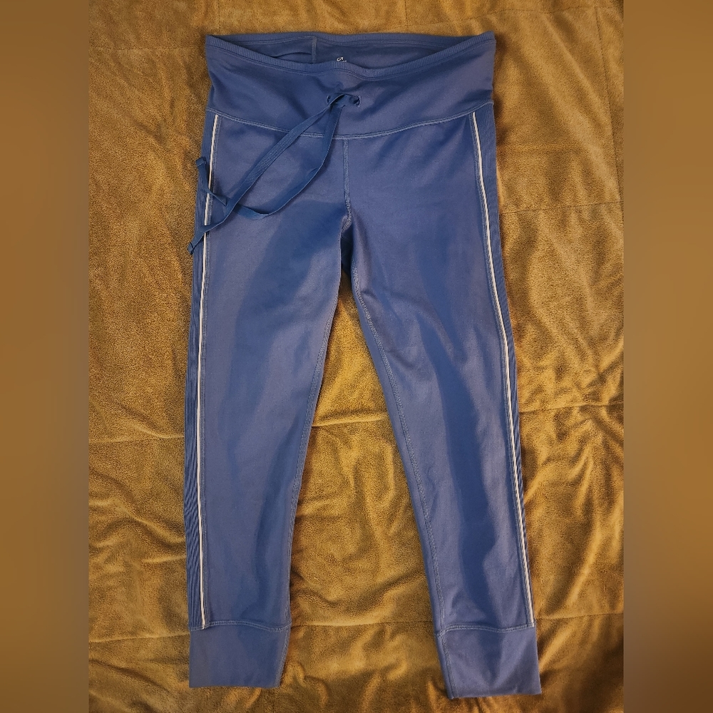 Gap Fit Medium Blue 7/8 Leggings